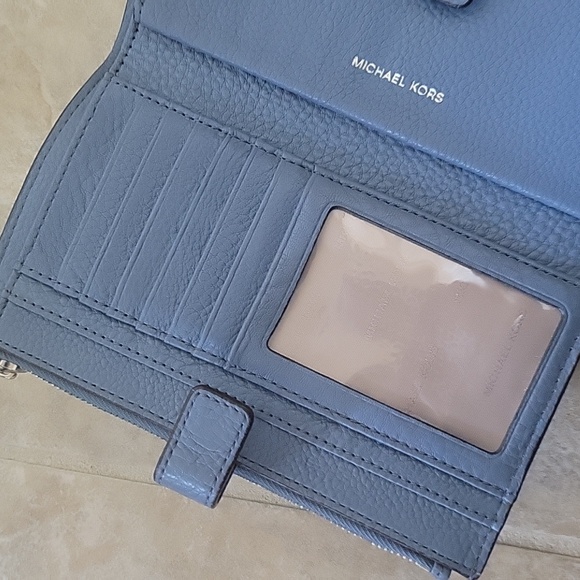 MICHAEL KORS LEATHER CELLPHONE HOLDER WALLET CLUTCH - Picture 11 of 17